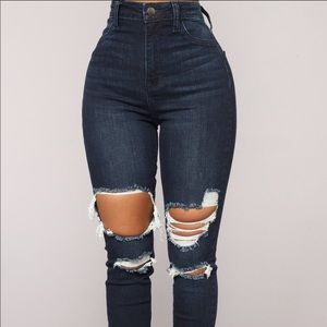 Fashion Nova, high rise distressed jeans ✨